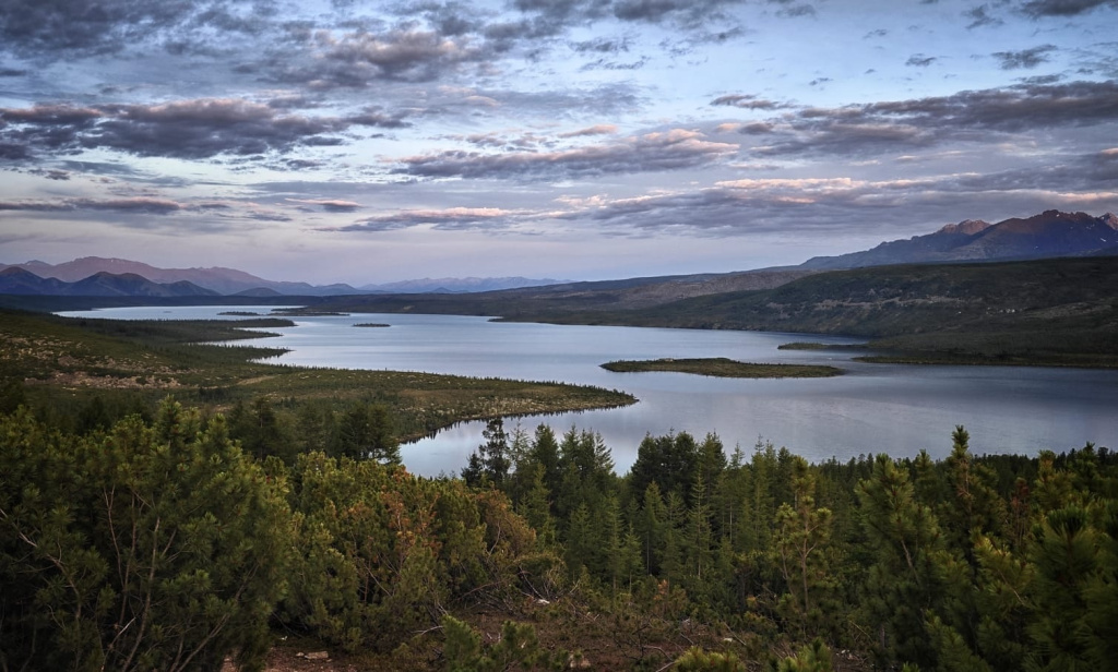 Озеро Джека Лондона_Нацпарк Черский_Фото Роман Балан