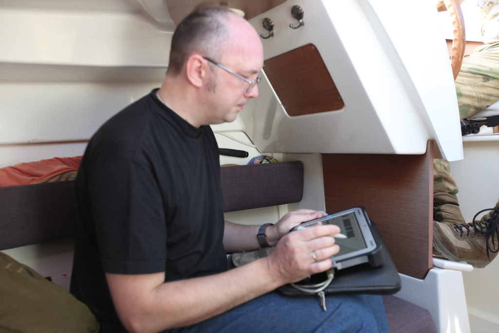 Ученые анализируют данные наблюдений за Черным морем 