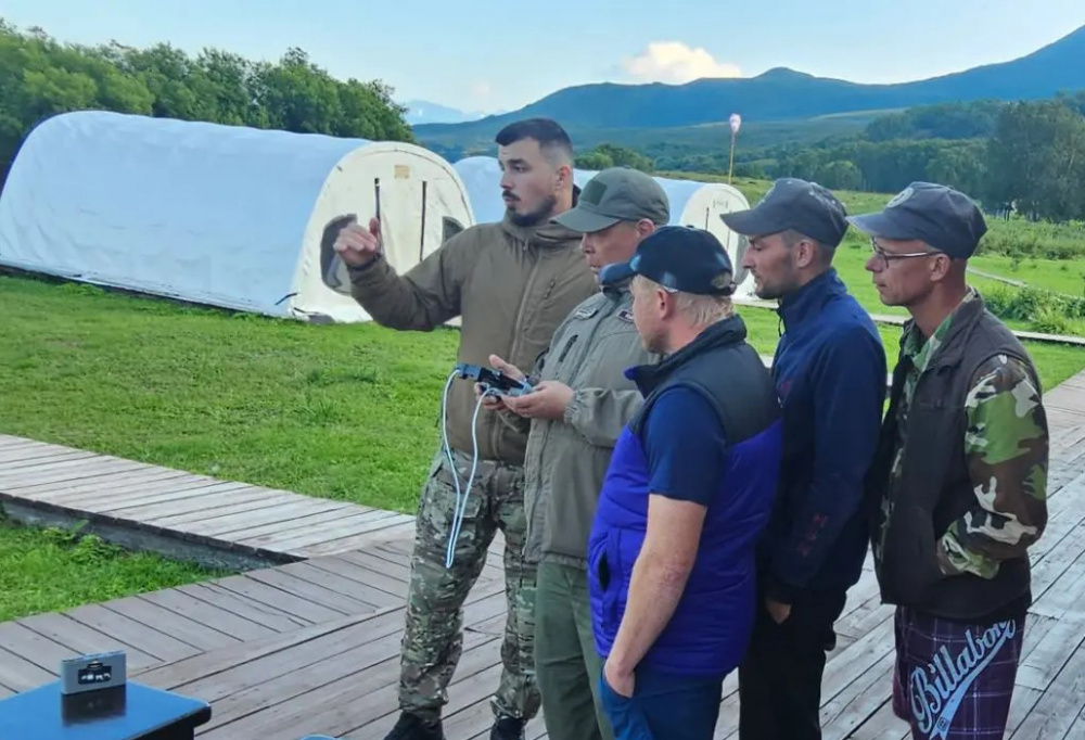 Госинспекторы Кроноцкого заповедника прошли обучение по пилотированию квадрокоптеров_Анна Трушакова