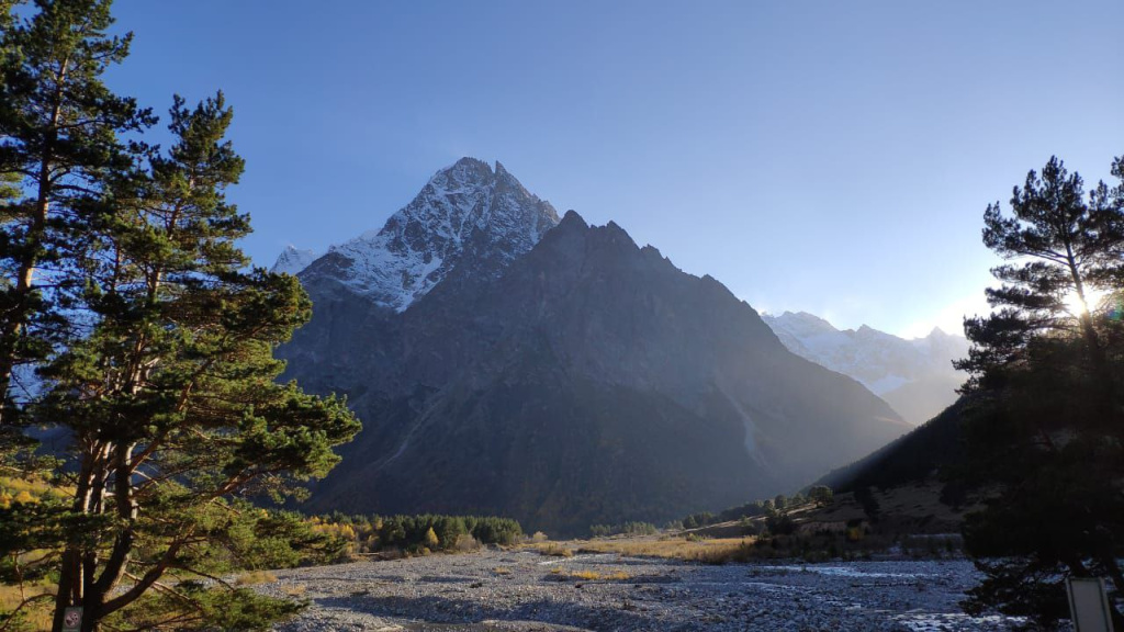 Кабардино-Балкарский высокогорный заповедник.jpg