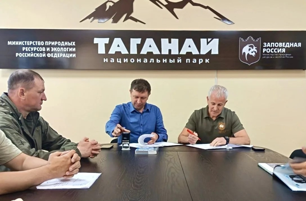 Соглашение подписано в рамках визита Всеволода Яковлева в нацпарк Таганай