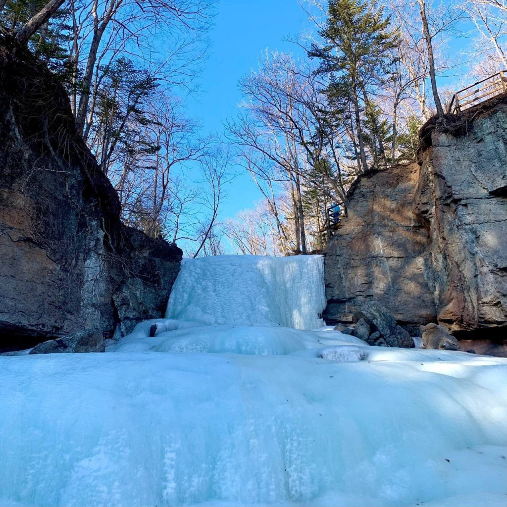 Кравцовские водопады зимой