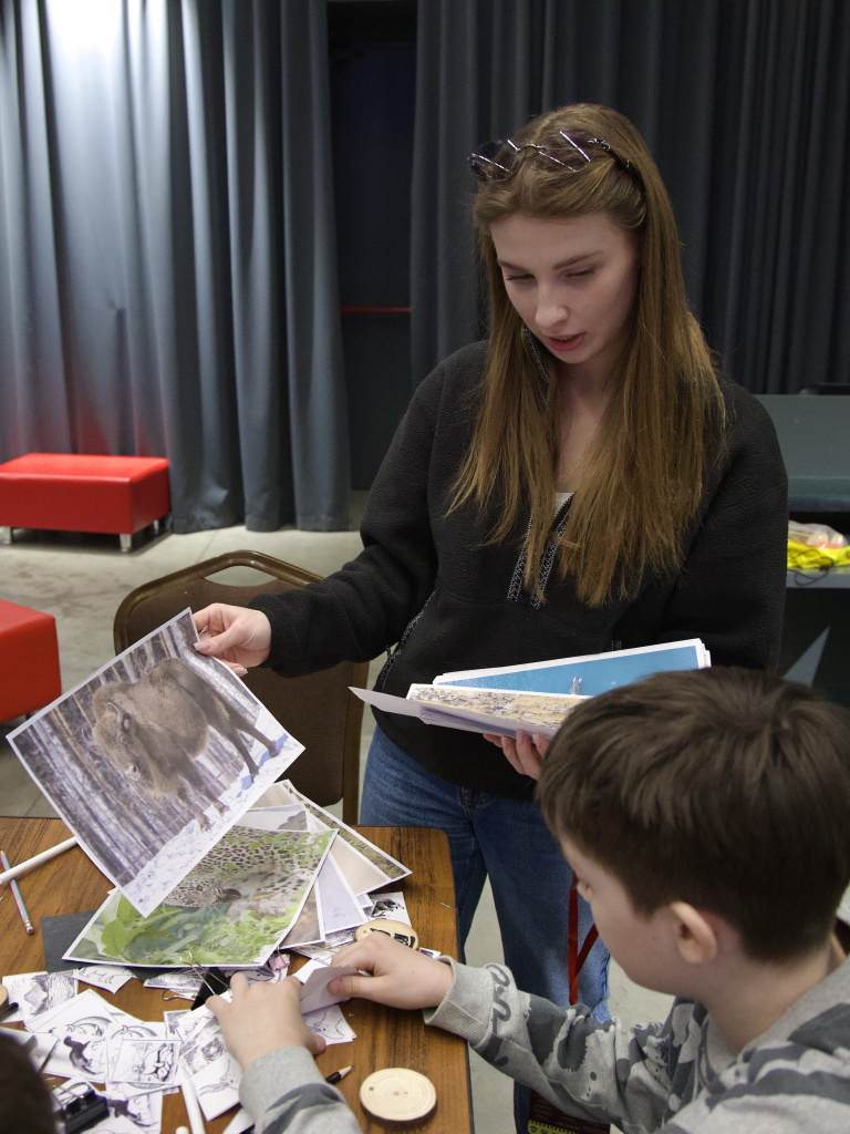 Представители Росзапроведцентра рассказали детям о краснокнижных животных