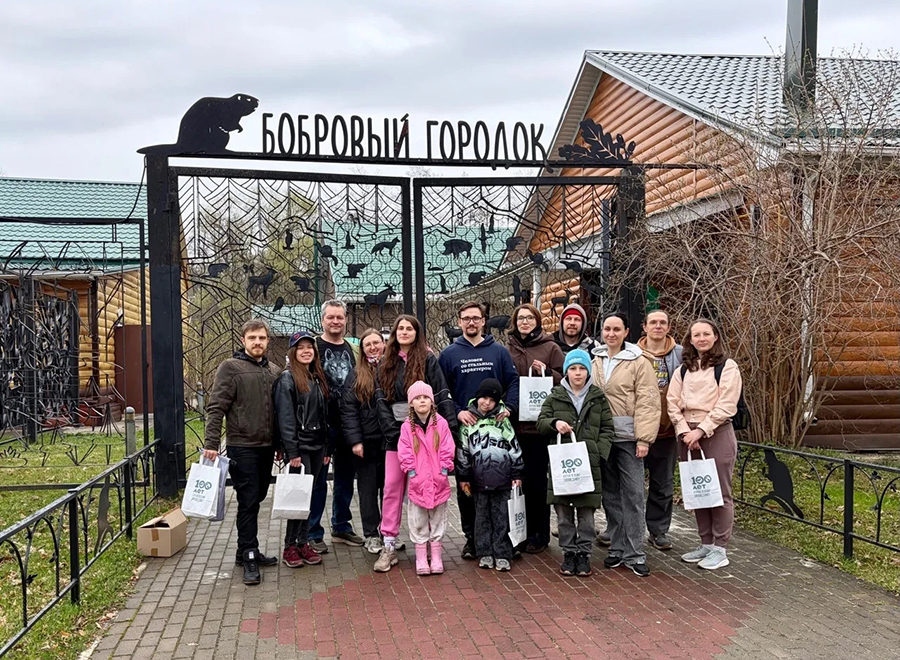 После уборки волонтеры Воронежского заповедника познакомились с обитателями Бобрового городка